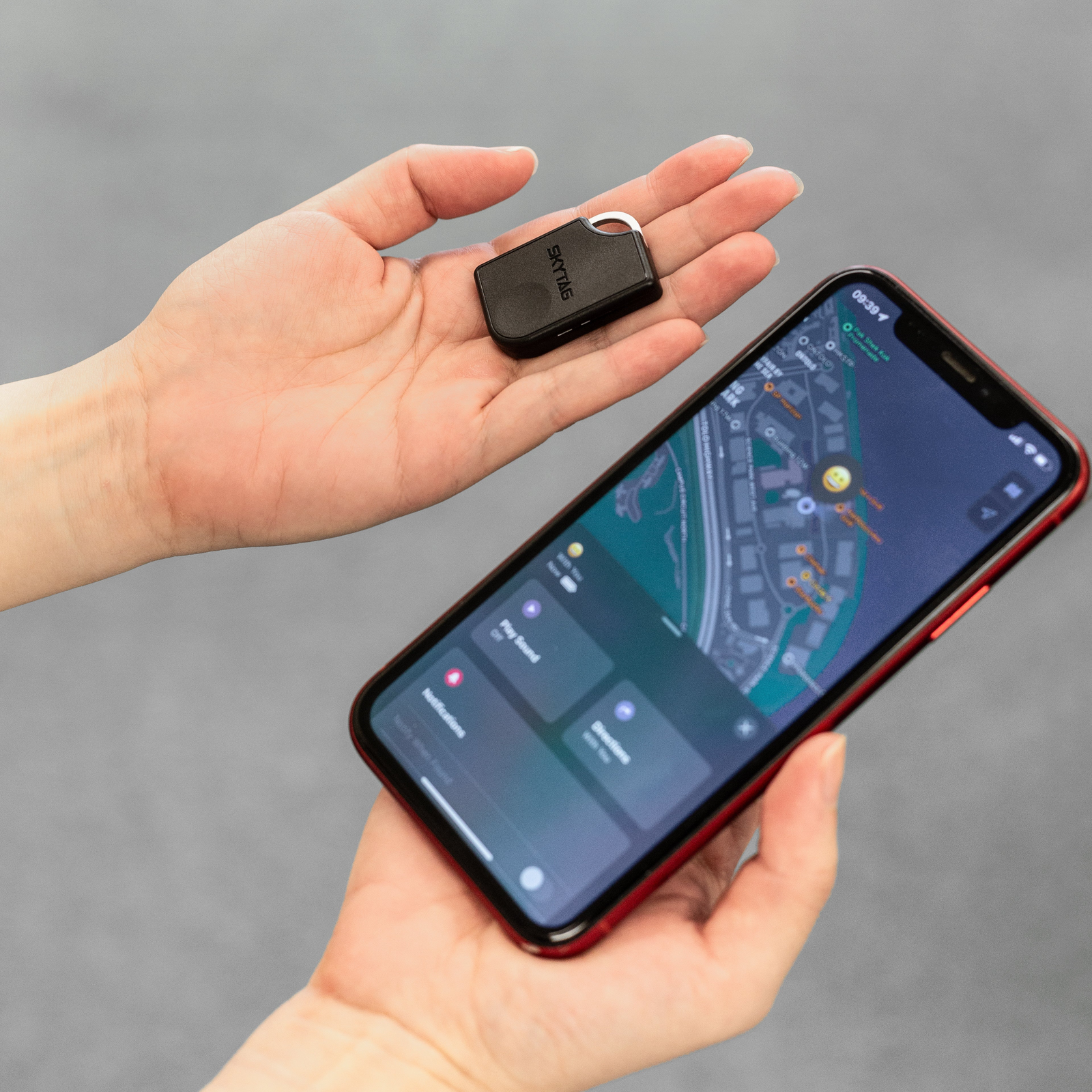 Skytag Smart Bluetooth GPS Tracker w/ Apple Find My Compatibility – Rechargeable